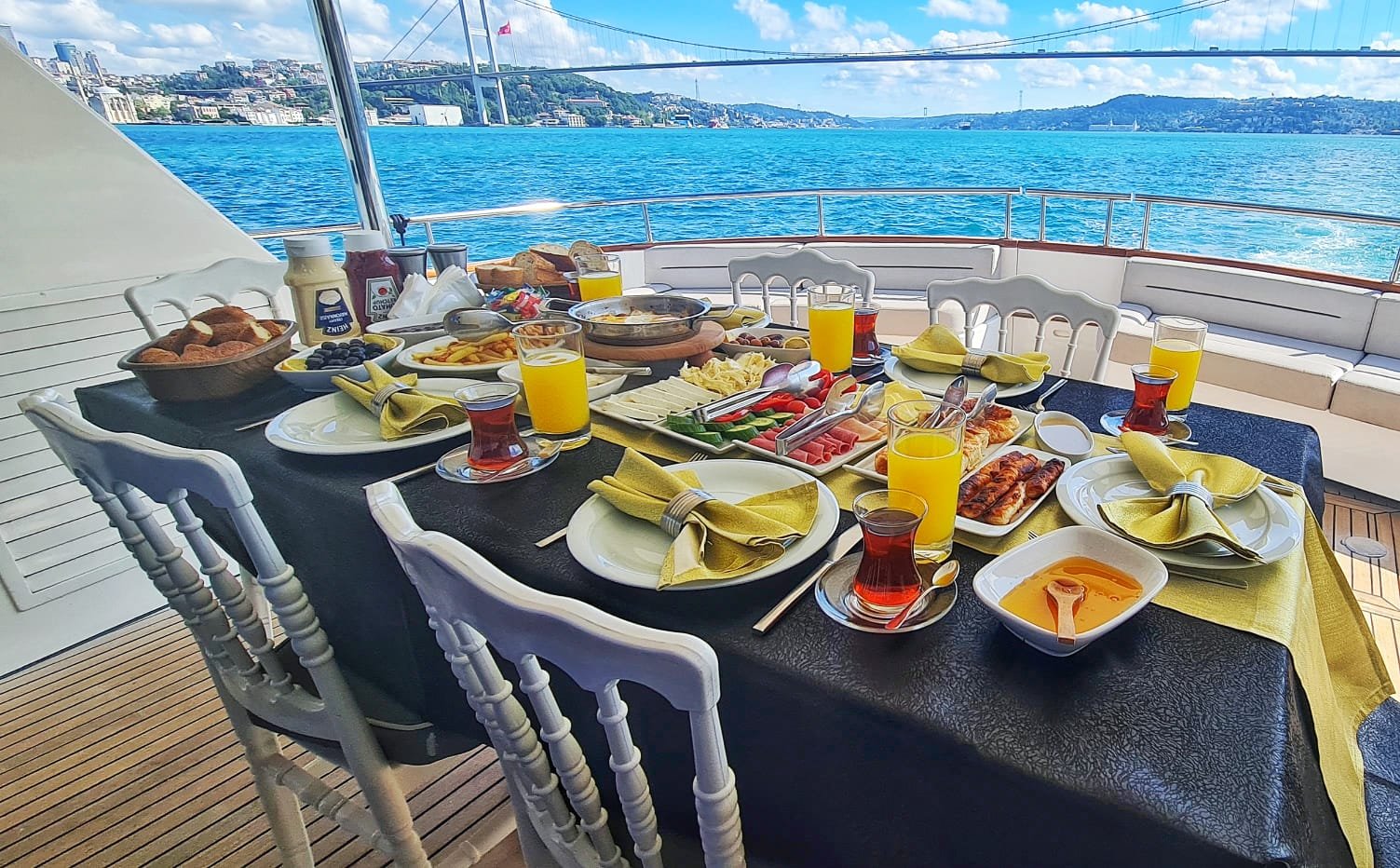 Kahvaltılı Boğaz Turu