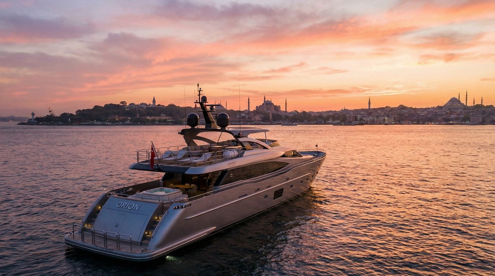 Boğaz'da Teknede İş Daveti