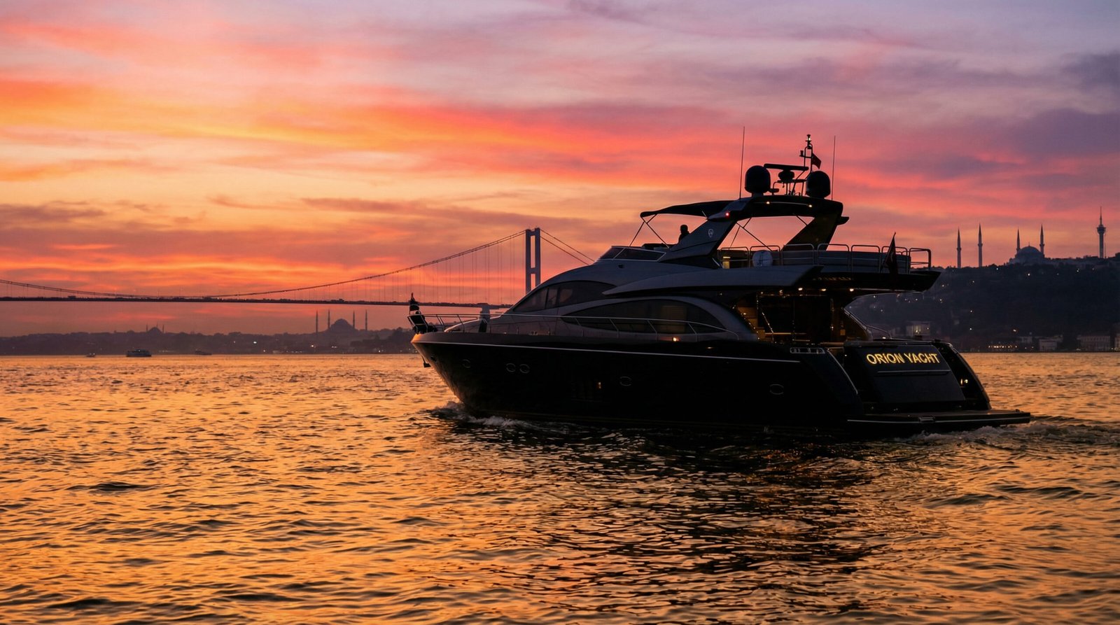 İstanbul Boğazı’nda Kiralık Tekne